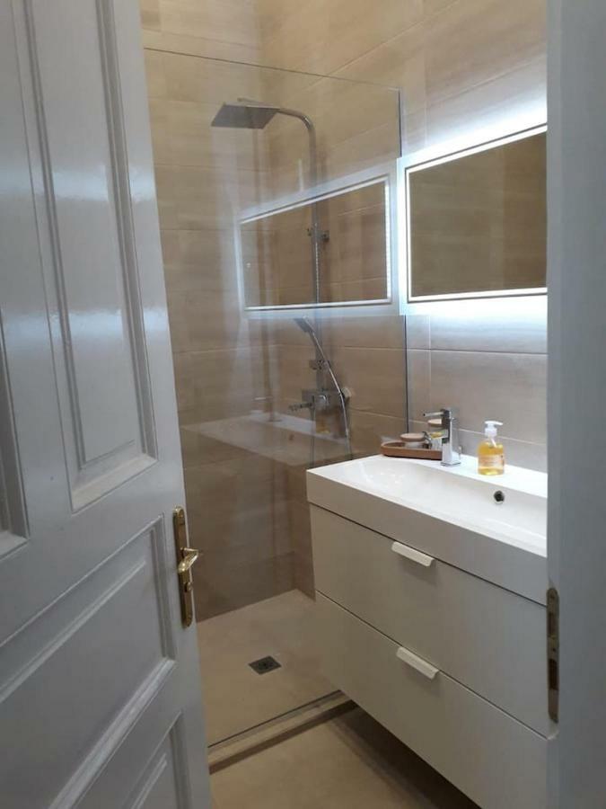 布尔加斯La Dolce Vita, Luxury In The Absolute Center公寓 外观 照片
